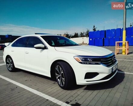 Білий Фольксваген Пассат, об'ємом двигуна 2 л та пробігом 100 тис. км за 17400 $, фото 17 на Automoto.ua