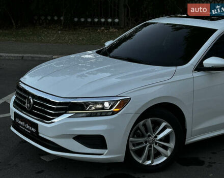 Білий Фольксваген Пассат, об'ємом двигуна 1.98 л та пробігом 140 тис. км за 18999 $, фото 8 на Automoto.ua