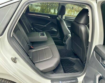 Белый Фольксваген Пассат, объемом двигателя 2 л и пробегом 105 тыс. км за 16700 $, фото 15 на Automoto.ua