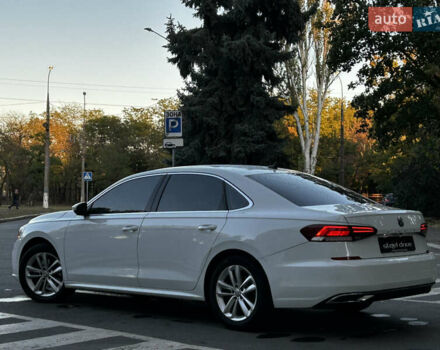 Білий Фольксваген Пассат, об'ємом двигуна 1.98 л та пробігом 140 тис. км за 18999 $, фото 5 на Automoto.ua