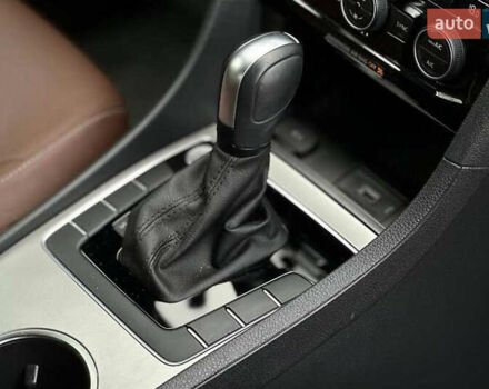 Белый Фольксваген Пассат, объемом двигателя 1.98 л и пробегом 51 тыс. км за 27999 $, фото 10 на Automoto.ua