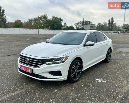 Білий Фольксваген Пассат, об'ємом двигуна 2 л та пробігом 105 тис. км за 16950 $, фото 7 на Automoto.ua