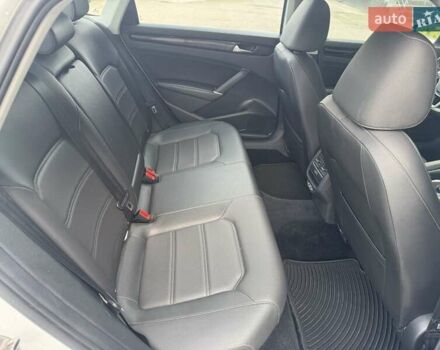 Белый Фольксваген Пассат, объемом двигателя 2 л и пробегом 51 тыс. км за 20900 $, фото 13 на Automoto.ua