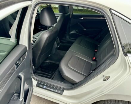 Белый Фольксваген Пассат, объемом двигателя 2 л и пробегом 105 тыс. км за 16700 $, фото 17 на Automoto.ua