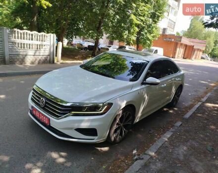 Білий Фольксваген Пассат, об'ємом двигуна 2 л та пробігом 195 тис. км за 15999 $, фото 5 на Automoto.ua