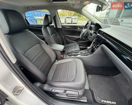 Белый Фольксваген Пассат, объемом двигателя 2 л и пробегом 51 тыс. км за 20900 $, фото 21 на Automoto.ua