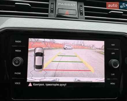Белый Фольксваген Пассат, объемом двигателя 1.97 л и пробегом 176 тыс. км за 25599 $, фото 42 на Automoto.ua