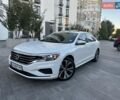 Белый Фольксваген Пассат, объемом двигателя 2 л и пробегом 64 тыс. км за 18700 $, фото 2 на Automoto.ua