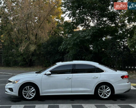 Білий Фольксваген Пассат, об'ємом двигуна 1.98 л та пробігом 140 тис. км за 18999 $, фото 6 на Automoto.ua