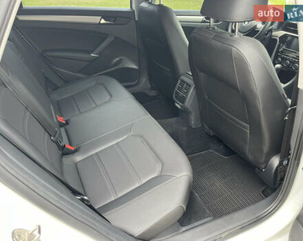 Белый Фольксваген Пассат, объемом двигателя 2 л и пробегом 26 тыс. км за 22500 $, фото 8 на Automoto.ua