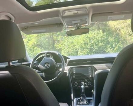 Белый Фольксваген Пассат, объемом двигателя 1.98 л и пробегом 110 тыс. км за 17800 $, фото 8 на Automoto.ua