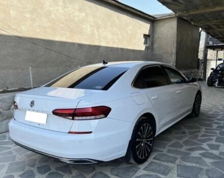 Білий Фольксваген Пассат, об'ємом двигуна 2 л та пробігом 124 тис. км за 11300 $, фото 4 на Automoto.ua