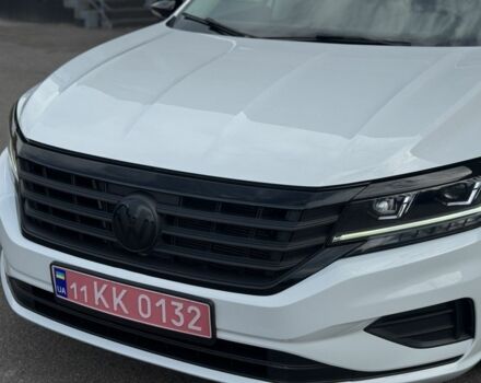 Фольксваген Пассат 2021 в Киеве на Automoto.ua Белый Фольксваген Пассат, объемом двигателя 2 л и пробегом 51 тыс. км за 20900 $, фото 2 на Automoto.ua