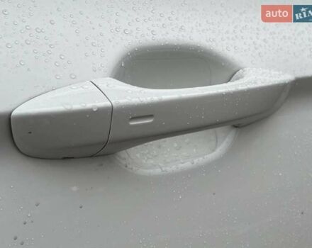 Білий Фольксваген Пассат, об'ємом двигуна 2 л та пробігом 87 тис. км за 35000 $, фото 27 на Automoto.ua