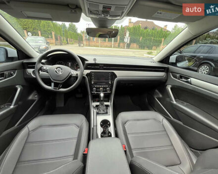 Белый Фольксваген Пассат, объемом двигателя 2 л и пробегом 26 тыс. км за 22500 $, фото 12 на Automoto.ua