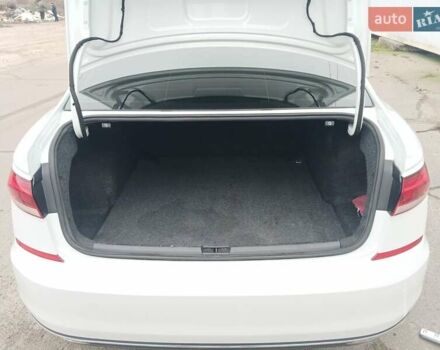 Белый Фольксваген Пассат, объемом двигателя 1.98 л и пробегом 112 тыс. км за 20800 $, фото 9 на Automoto.ua