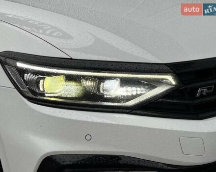 Білий Фольксваген Пассат, об'ємом двигуна 2 л та пробігом 87 тис. км за 35000 $, фото 30 на Automoto.ua