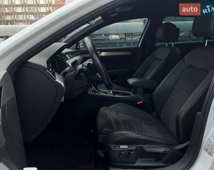 Білий Фольксваген Пассат, об'ємом двигуна 2 л та пробігом 87 тис. км за 35000 $, фото 7 на Automoto.ua