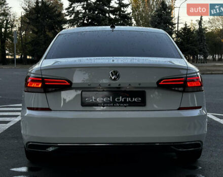 Білий Фольксваген Пассат, об'ємом двигуна 1.98 л та пробігом 140 тис. км за 18999 $, фото 3 на Automoto.ua