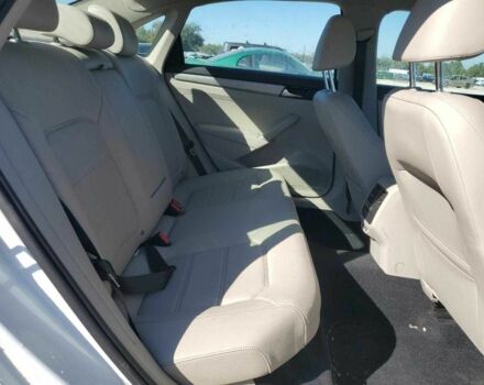 Белый Фольксваген Пассат, объемом двигателя 2 л и пробегом 67 тыс. км за 12050 $, фото 9 на Automoto.ua