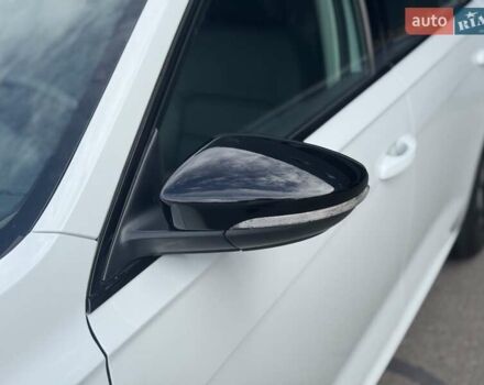 Белый Фольксваген Пассат, объемом двигателя 2 л и пробегом 51 тыс. км за 20900 $, фото 1 на Automoto.ua