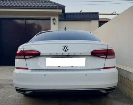 Білий Фольксваген Пассат, об'ємом двигуна 2 л та пробігом 124 тис. км за 11300 $, фото 13 на Automoto.ua