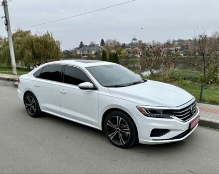 Белый Фольксваген Пассат, объемом двигателя 2 л и пробегом 105 тыс. км за 16700 $, фото 4 на Automoto.ua