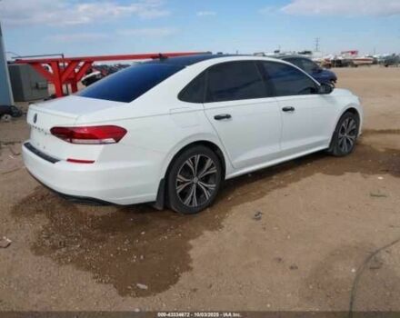 Фольксваген Пассат 2021 в Львове на Automoto.ua Белый Фольксваген Пассат, объемом двигателя 0 л и пробегом 76 тыс. км за 4000 $, фото 3 на Automoto.ua