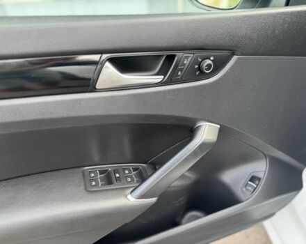 Фольксваген Пассат 2021 в Киеве на Automoto.ua Белый Фольксваген Пассат, объемом двигателя 2 л и пробегом 51 тыс. км за 20900 $, фото 11 на Automoto.ua