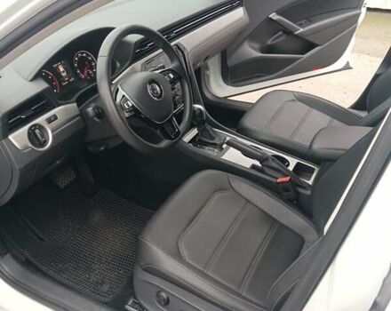 Белый Фольксваген Пассат, объемом двигателя 1.98 л и пробегом 112 тыс. км за 20800 $, фото 10 на Automoto.ua