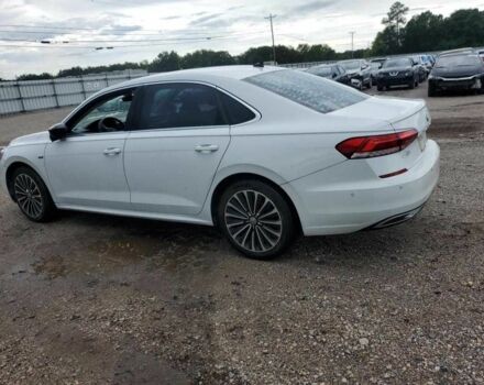 Білий Фольксваген Пассат, об'ємом двигуна 2 л та пробігом 21 тис. км за 4500 $, фото 1 на Automoto.ua