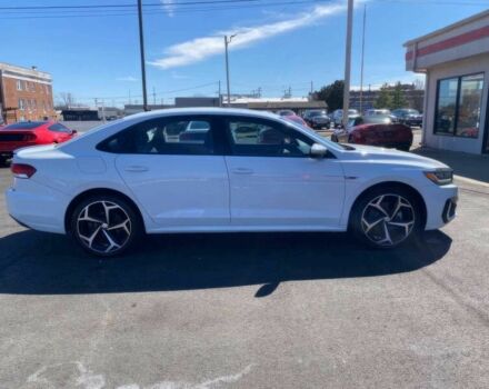 Белый Фольксваген Пассат, объемом двигателя 2 л и пробегом 12 тыс. км за 10300 $, фото 3 на Automoto.ua