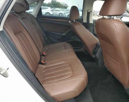 Білий Фольксваген Пассат, об'ємом двигуна 2 л та пробігом 21 тис. км за 4500 $, фото 5 на Automoto.ua