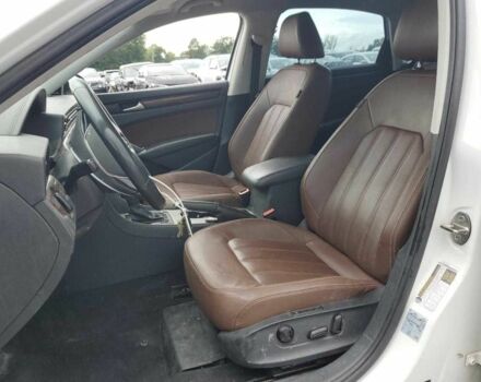 Білий Фольксваген Пассат, об'ємом двигуна 2 л та пробігом 21 тис. км за 4500 $, фото 3 на Automoto.ua