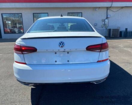 Белый Фольксваген Пассат, объемом двигателя 2 л и пробегом 12 тыс. км за 10300 $, фото 6 на Automoto.ua