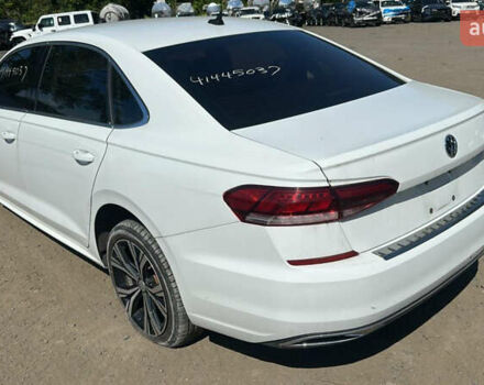 Белый Фольксваген Пассат, объемом двигателя 2 л и пробегом 114 тыс. км за 14999 $, фото 2 на Automoto.ua