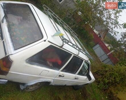 Белый Фольксваген Пассат, объемом двигателя 1.6 л и пробегом 550 тыс. км за 1100 $, фото 2 на Automoto.ua