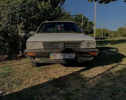 Белый Фольксваген Пассат, объемом двигателя 1.6 л и пробегом 100 тыс. км за 1500 $, фото 3 на Automoto.ua