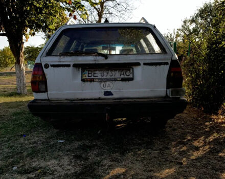 Білий Фольксваген Пассат, об'ємом двигуна 1.6 л та пробігом 100 тис. км за 1500 $, фото 3 на Automoto.ua