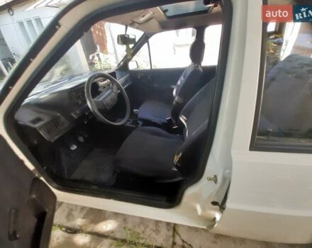 Білий Фольксваген Пассат, об'ємом двигуна 1.6 л та пробігом 405 тис. км за 1500 $, фото 2 на Automoto.ua
