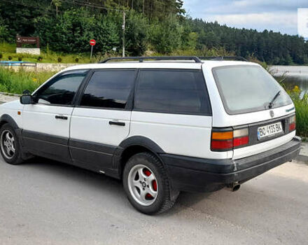 Белый Фольксваген Пассат, объемом двигателя 1.8 л и пробегом 350 тыс. км за 1650 $, фото 6 на Automoto.ua