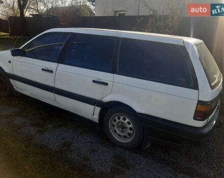 Білий Фольксваген Пассат, об'ємом двигуна 1.8 л та пробігом 600 тис. км за 990 $, фото 1 на Automoto.ua