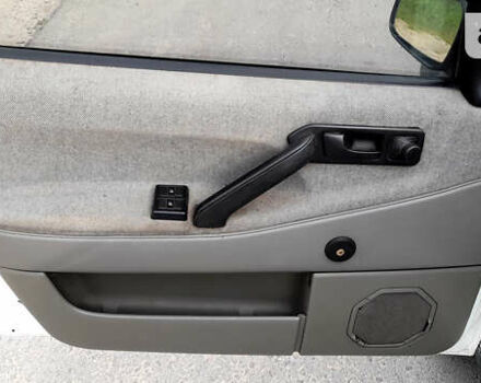 Белый Фольксваген Пассат, объемом двигателя 1.8 л и пробегом 350 тыс. км за 1650 $, фото 7 на Automoto.ua