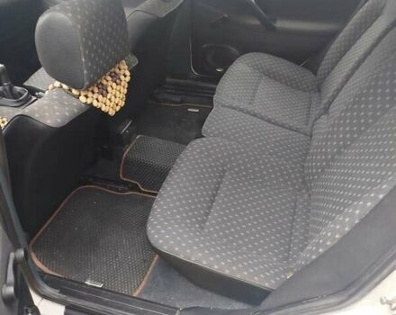 Белый Фольксваген Пассат, объемом двигателя 1.6 л и пробегом 500 тыс. км за 1700 $, фото 6 на Automoto.ua