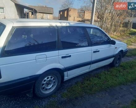 Білий Фольксваген Пассат, об'ємом двигуна 1.8 л та пробігом 600 тис. км за 990 $, фото 3 на Automoto.ua