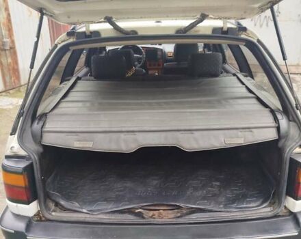 Белый Фольксваген Пассат, объемом двигателя 1.6 л и пробегом 500 тыс. км за 1700 $, фото 7 на Automoto.ua