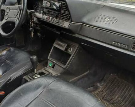 Білий Фольксваген Пассат, об'ємом двигуна 2.23 л та пробігом 400 тис. км за 850 $, фото 4 на Automoto.ua