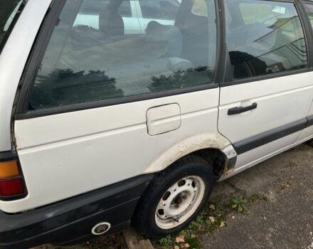 Білий Фольксваген Пассат, об'ємом двигуна 1.8 л та пробігом 3 тис. км за 525 $, фото 3 на Automoto.ua