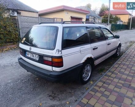 Белый Фольксваген Пассат, объемом двигателя 1.6 л и пробегом 300 тыс. км за 1500 $, фото 8 на Automoto.ua