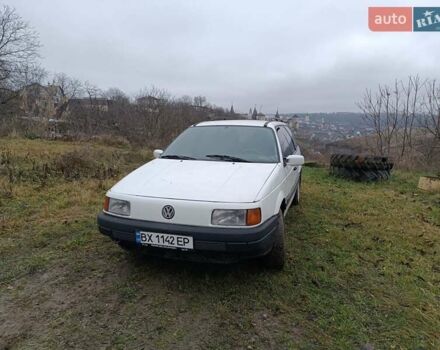 Белый Фольксваген Пассат, объемом двигателя 1.8 л и пробегом 312 тыс. км за 1700 $, фото 1 на Automoto.ua